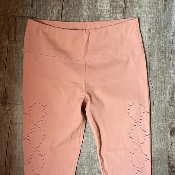 Varley - Peachish Pink - Leggings - Size Small - EUC!! - Picture 2 of 6